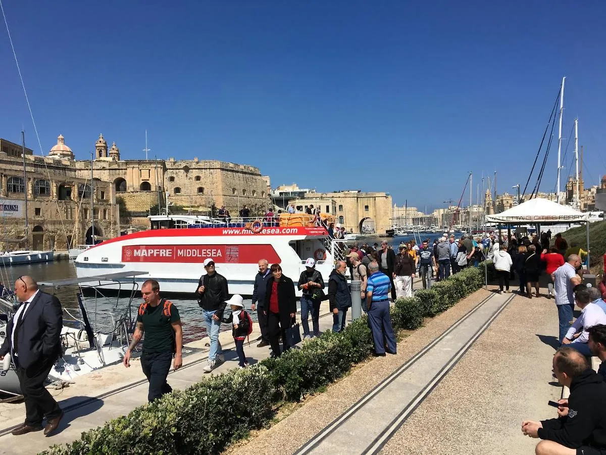 The Wright Angle Apartment Cospicua